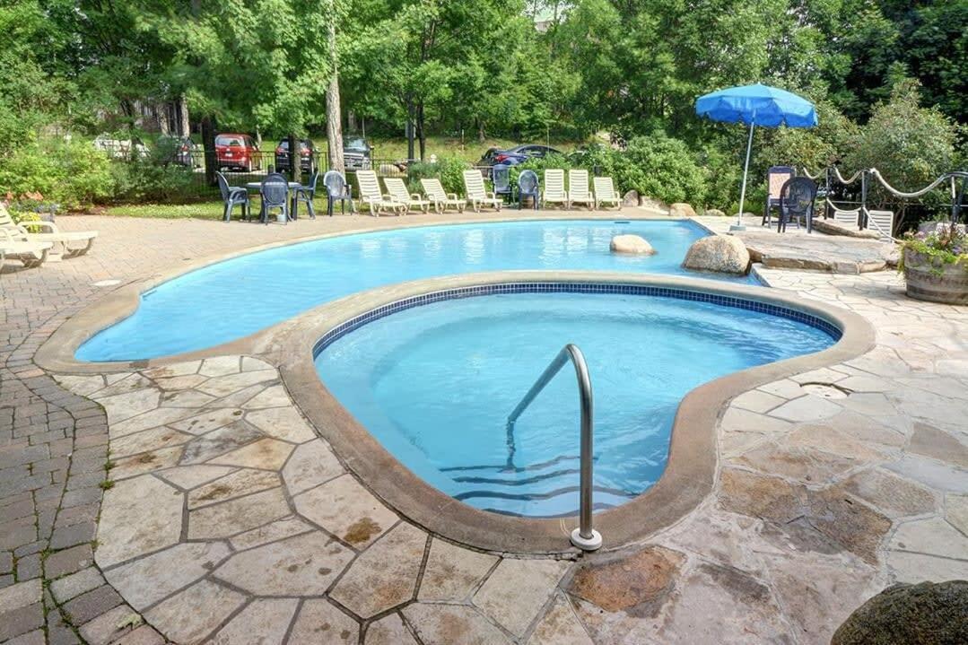 Huge Condo In Front Of Tremblant Ski Resort Mont-Tremblant Ngoại thất bức ảnh