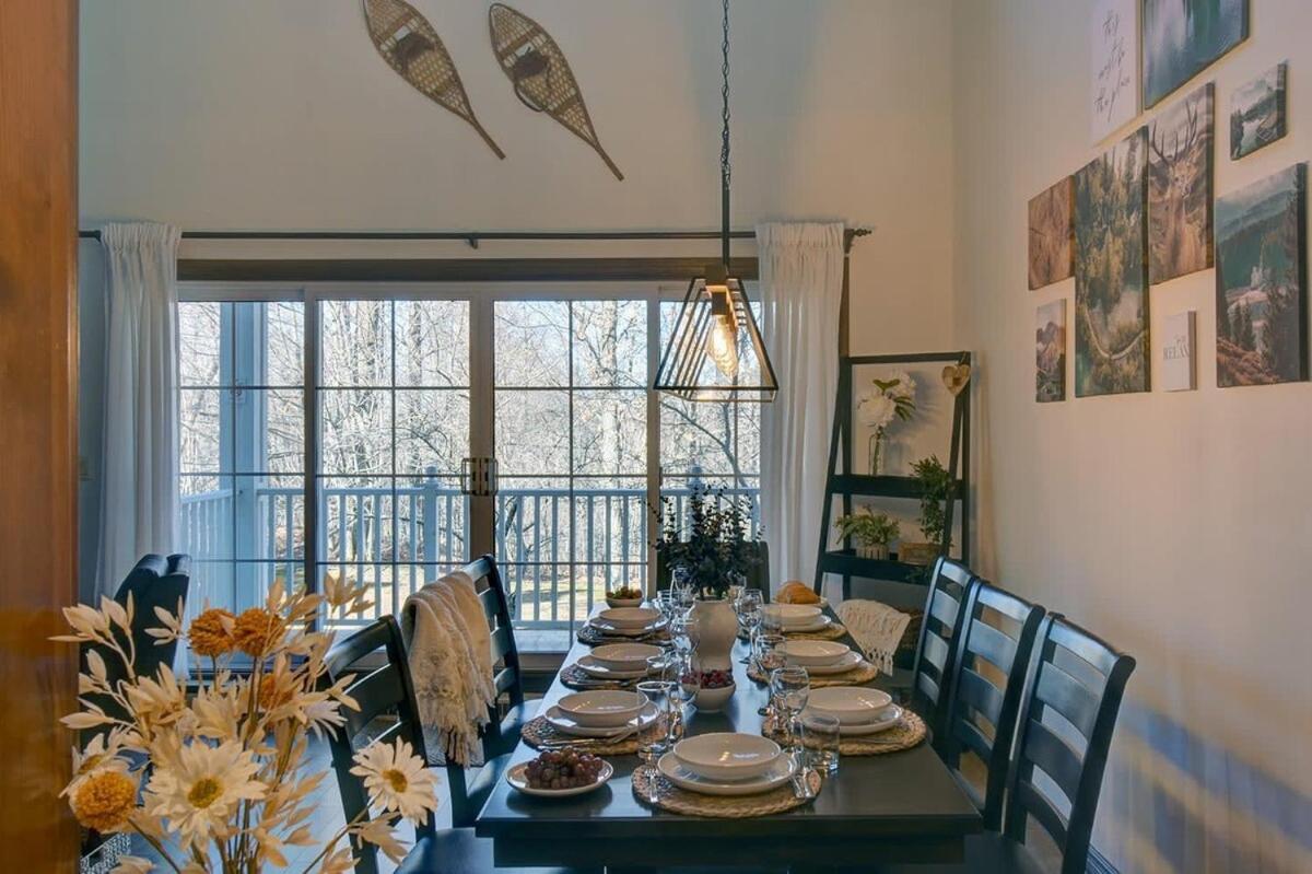 Huge Condo In Front Of Tremblant Ski Resort Mont-Tremblant Ngoại thất bức ảnh